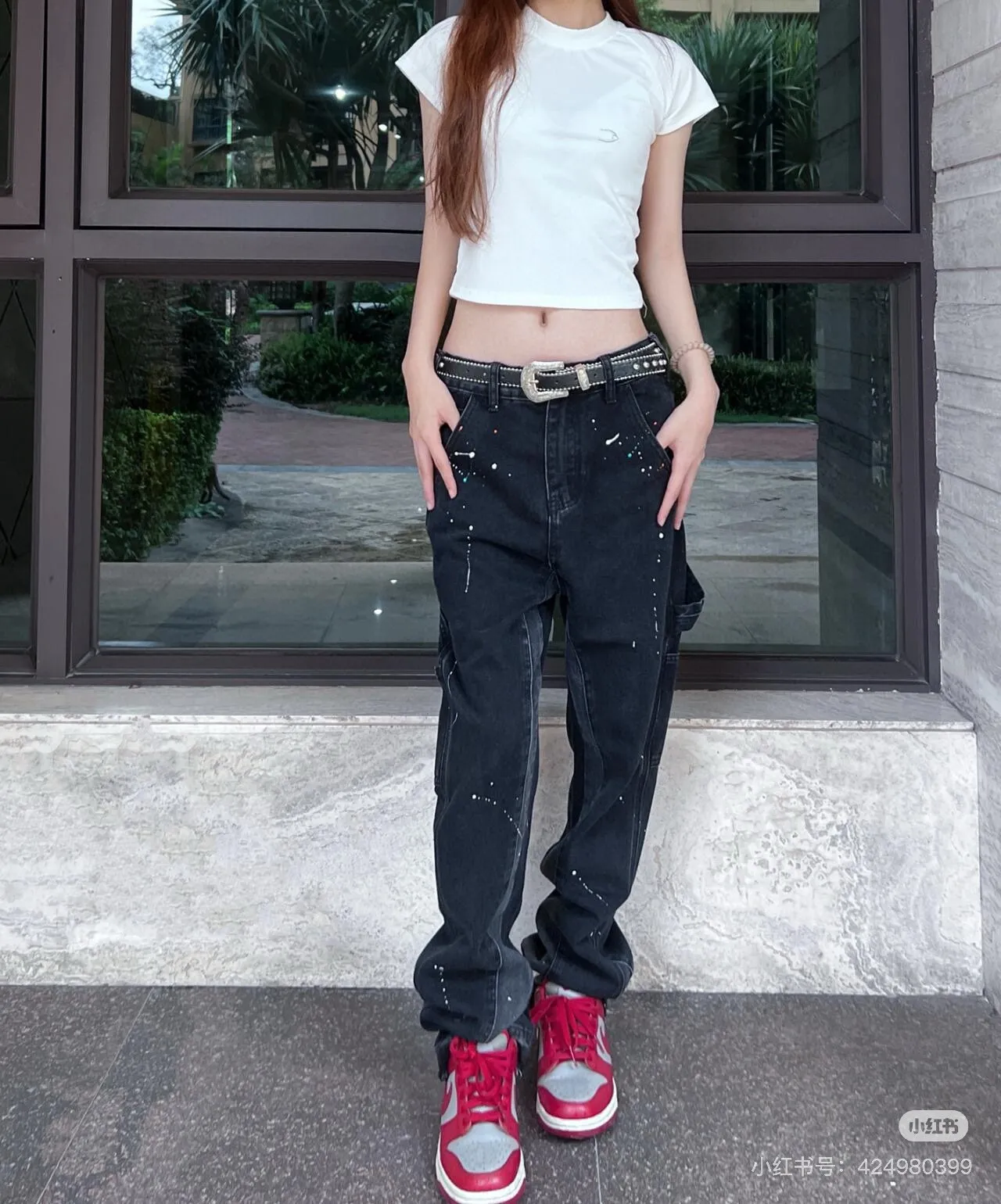 #8060 P220💰 GALLERY DEPT. Spliced ​​washed vintage jeans for men and women, high street splashed ink trousers, micro-flared casual trousers, trendy couples, the same style. Time-consuming waste materials, hand-made inkjet is an indispensable highlight.   Customized buttons, the buckle surface has been oxidized and distressed, customized ykk zippers, the minimum order is extremely high, the details of the accessories are all in place, and the hangtag and packaging are as always.  Color: Black Size: S-XXL (corresponding to 28-36)